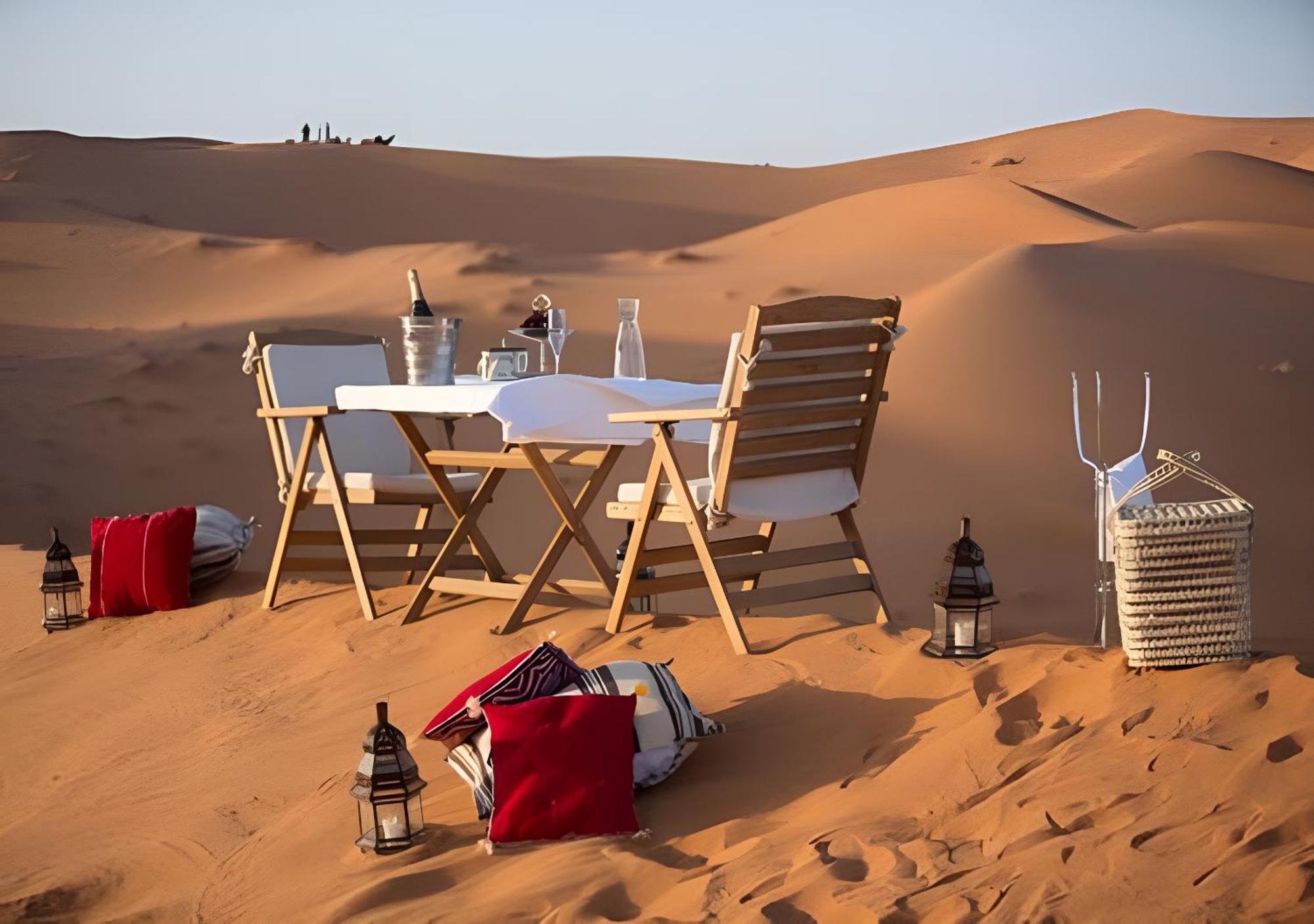 Merzouga Lovely Luxury Camp Buitenkant foto