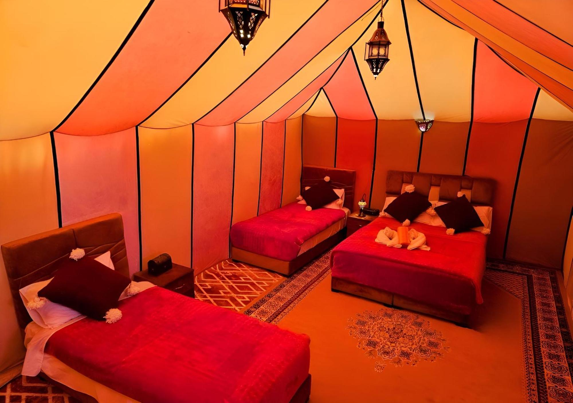 Merzouga Lovely Luxury Camp Buitenkant foto