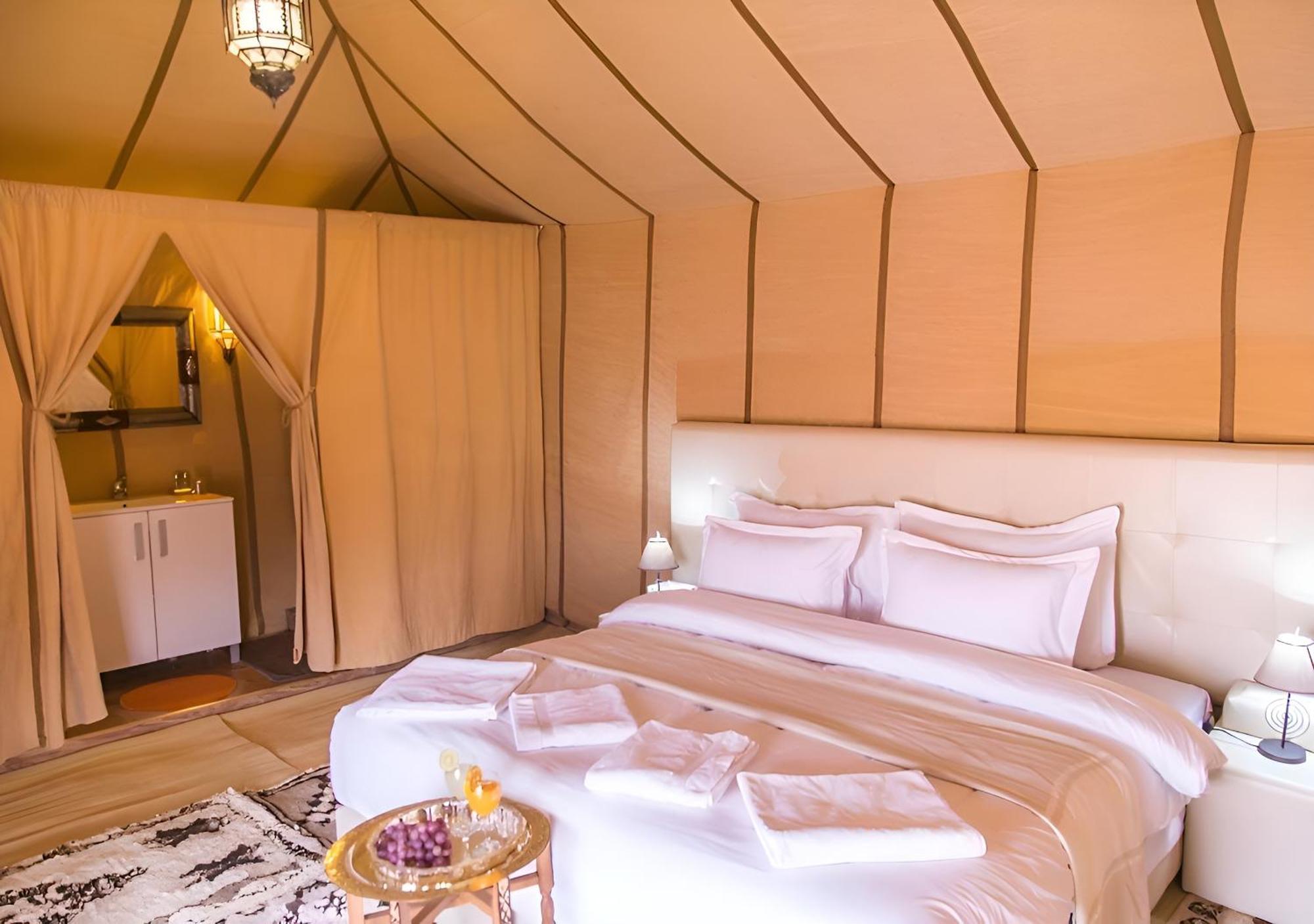 Merzouga Lovely Luxury Camp Buitenkant foto