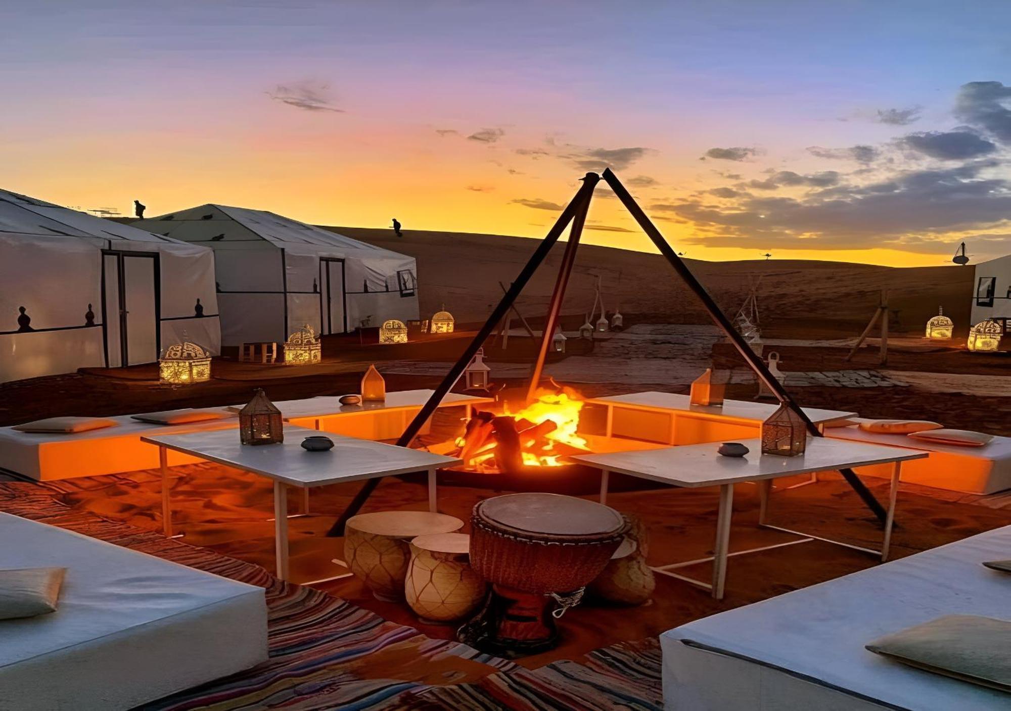 Merzouga Lovely Luxury Camp Buitenkant foto