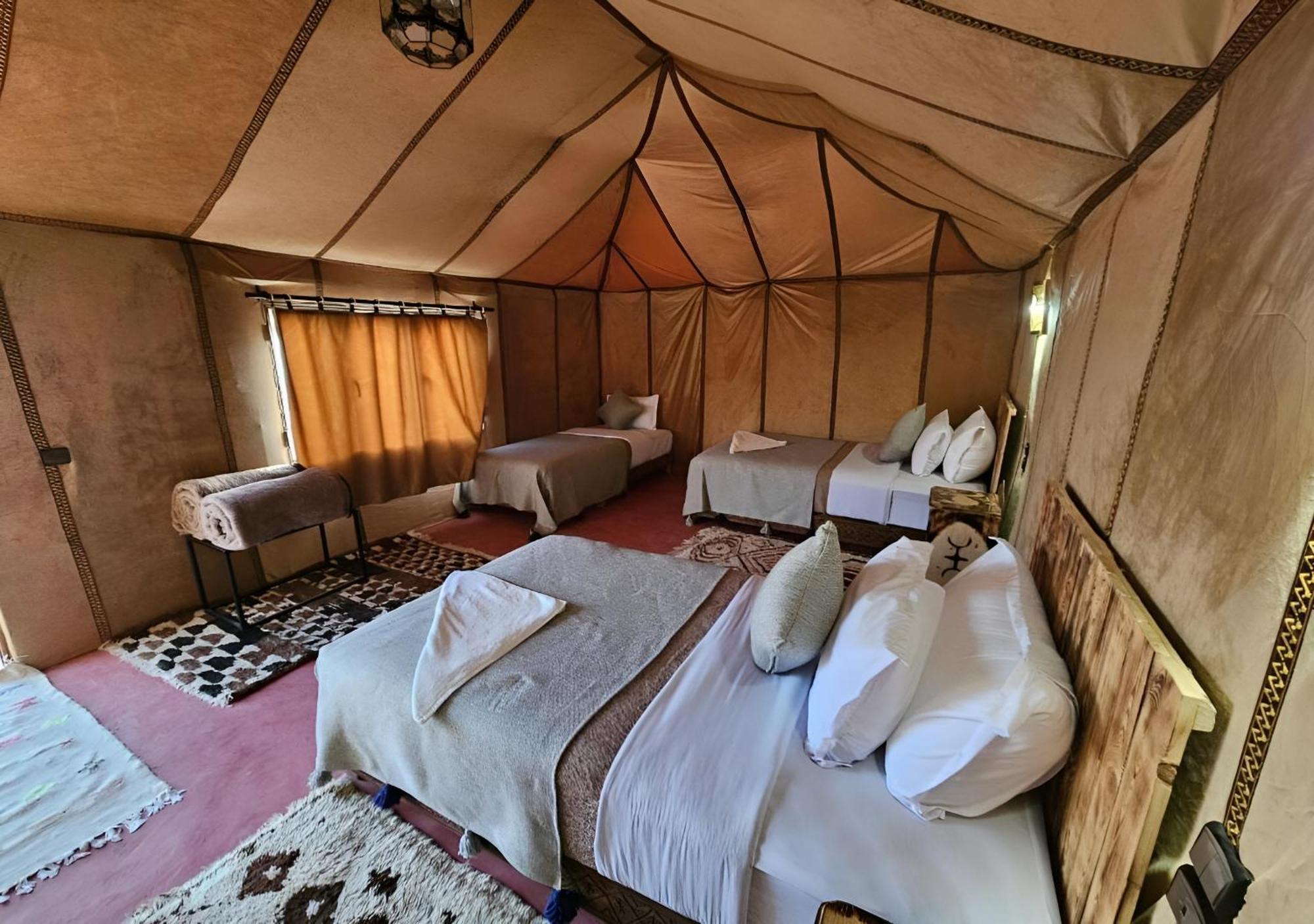 Merzouga Lovely Luxury Camp Buitenkant foto
