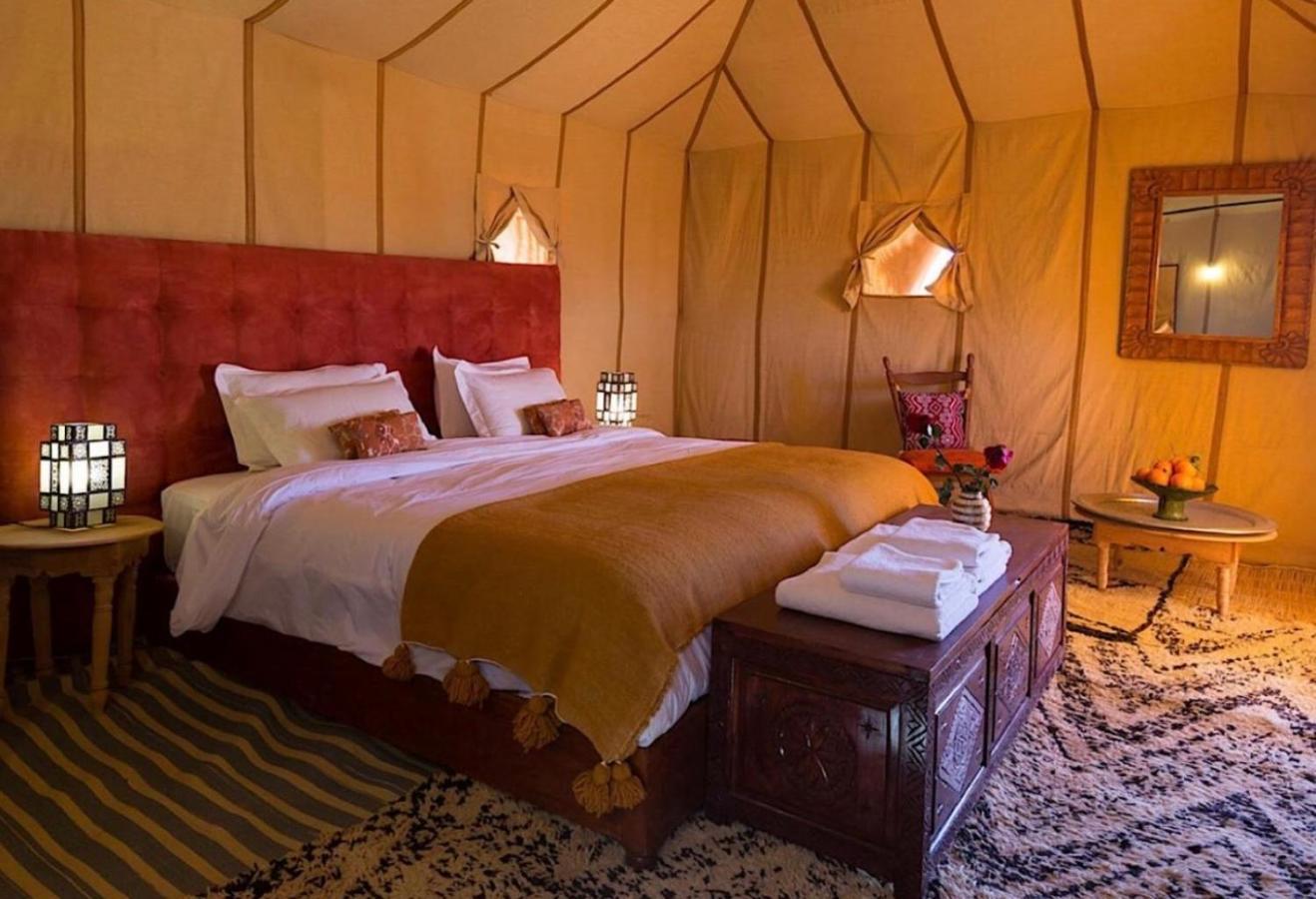 Merzouga Lovely Luxury Camp Buitenkant foto